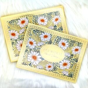 🔴 ACE BEAUTE Floral Vintage Palette - Limited Edition